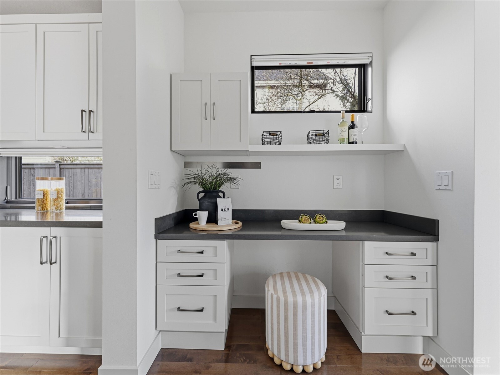 719 99th Avenue NE, Bellevue, WA 98004