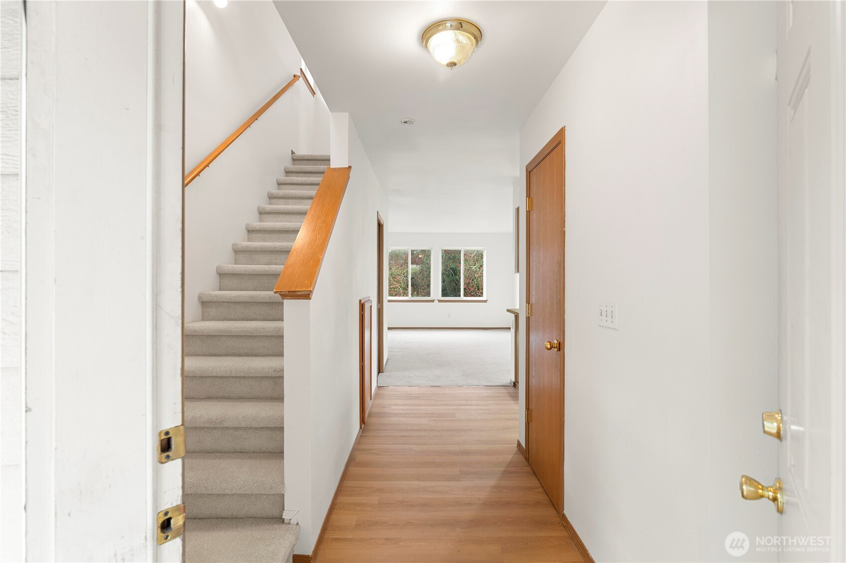 4733 Carlton Road , Everett, WA 98203-2936