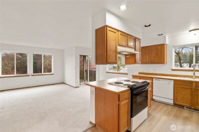 4733 Carlton Road , Everett, WA 98203-2936 - Photo 9