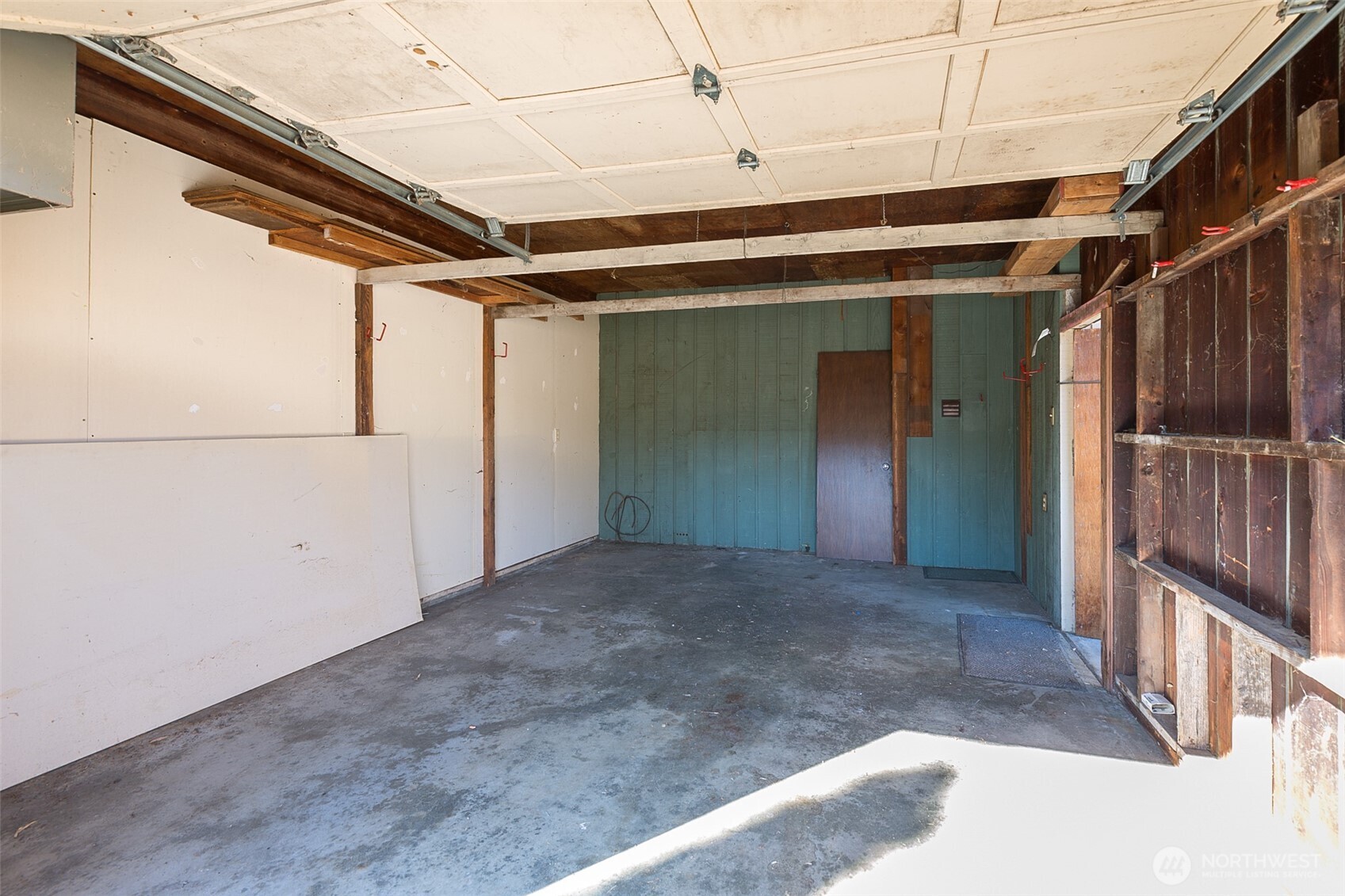 124 Fogarty Avenue , Port Angeles, WA 98362