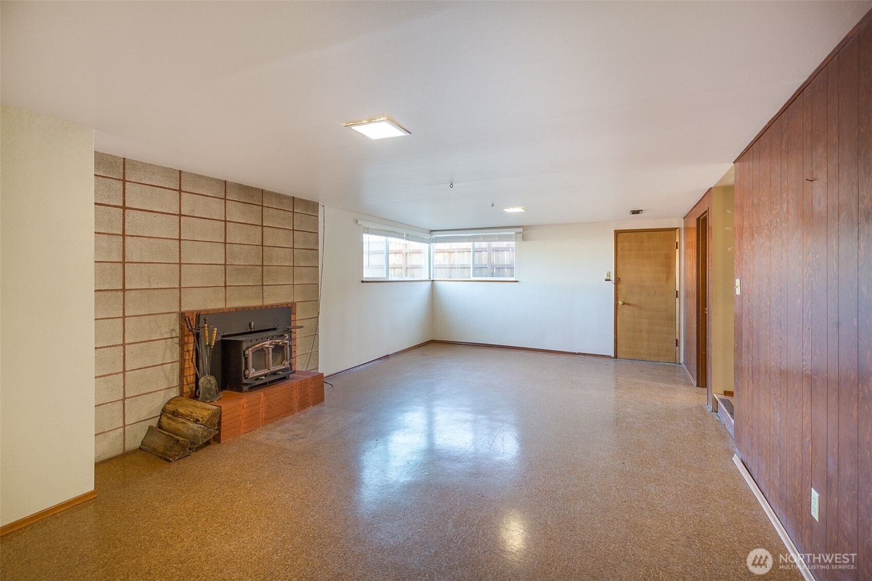 124 Fogarty Avenue , Port Angeles, WA 98362