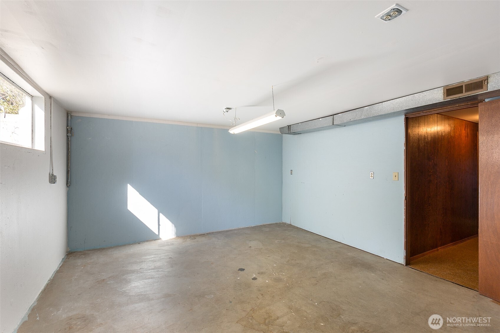 124 Fogarty Avenue , Port Angeles, WA 98362