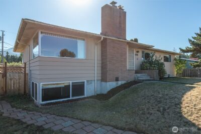 124 Fogarty Avenue , Port Angeles, WA 98362 - Photo 8