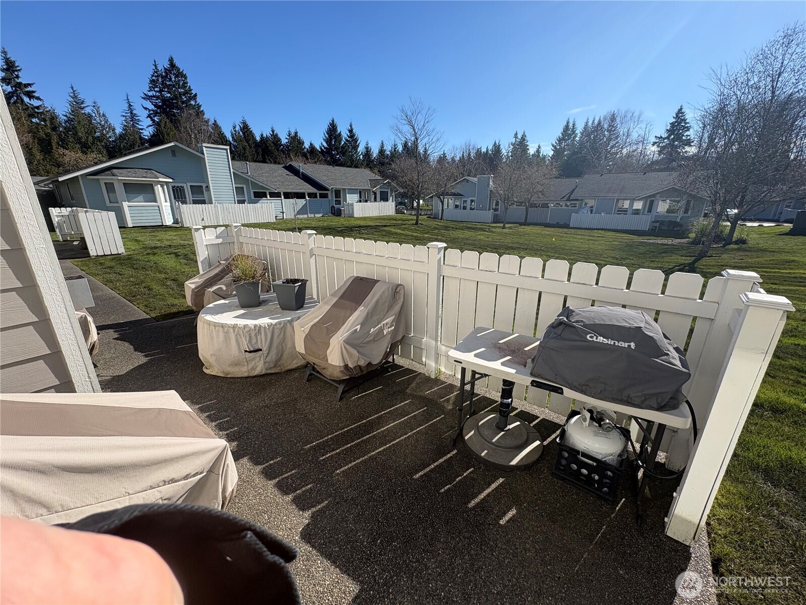 900 NW Leisure Lane , Bremerton, WA 98311