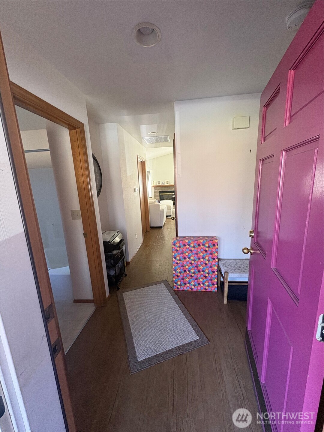 900 NW Leisure Lane , Bremerton, WA 98311