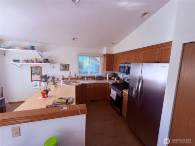 900 NW Leisure Lane , Bremerton, WA 98311 - Photo 8