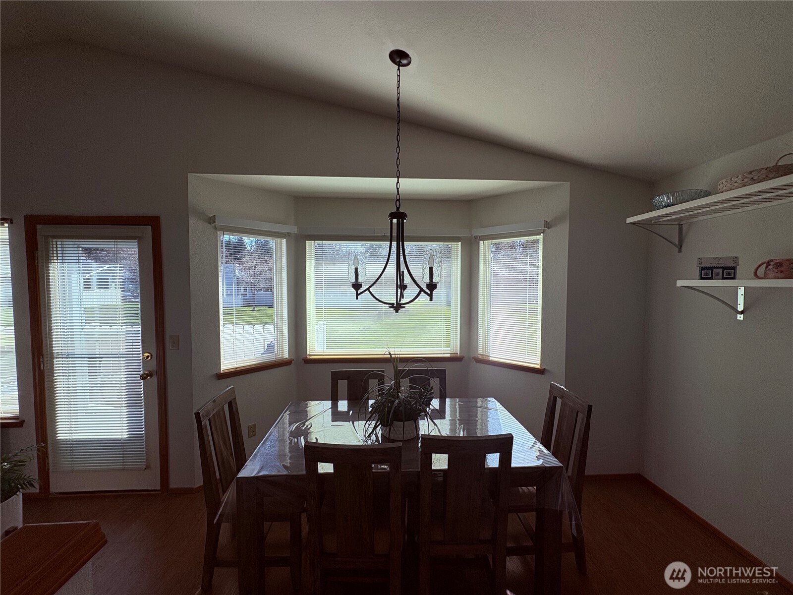 900 NW Leisure Lane , Bremerton, WA 98311