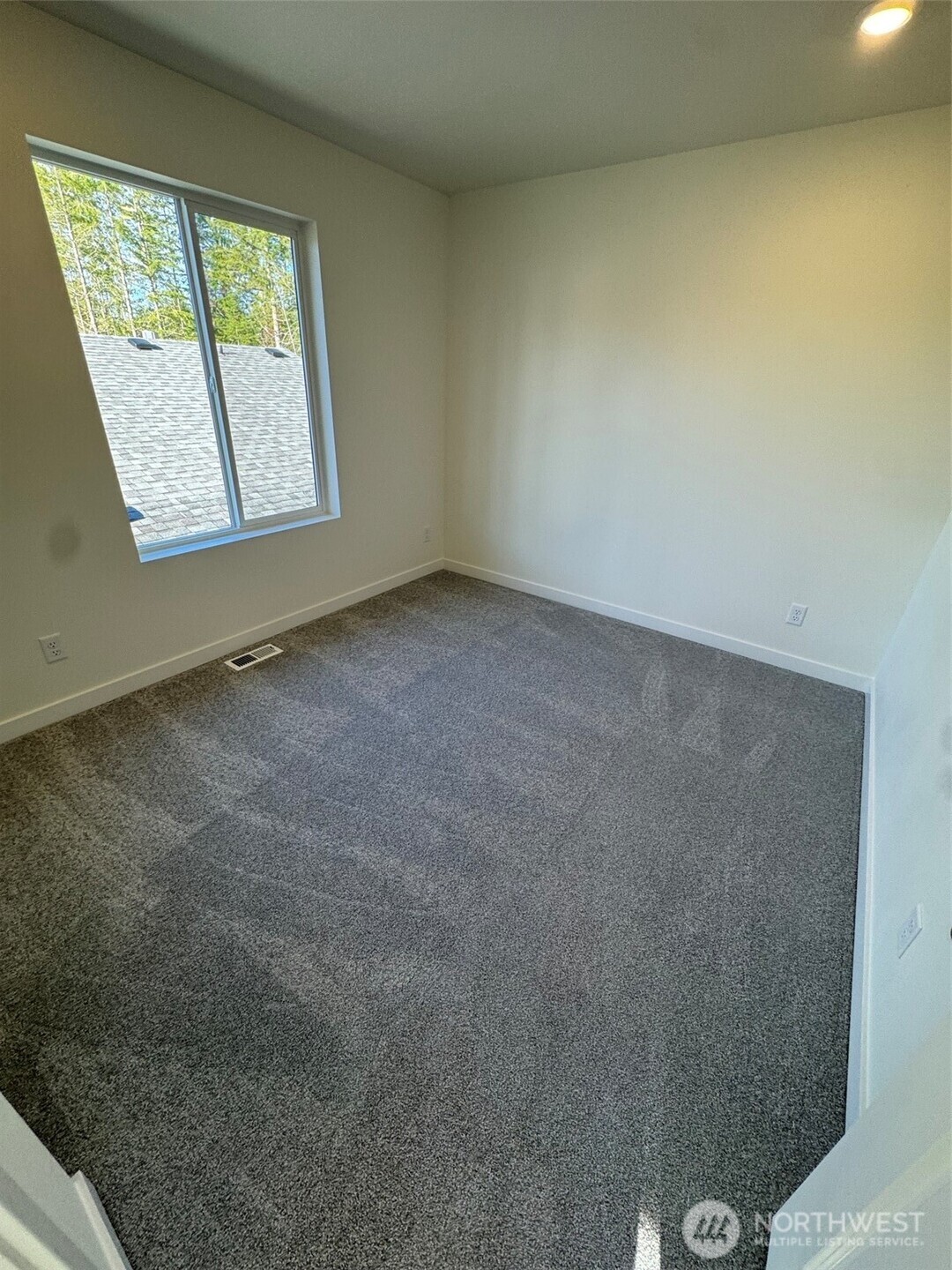 1936 NW Meadowview Drive #10, Poulsbo, WA 98370