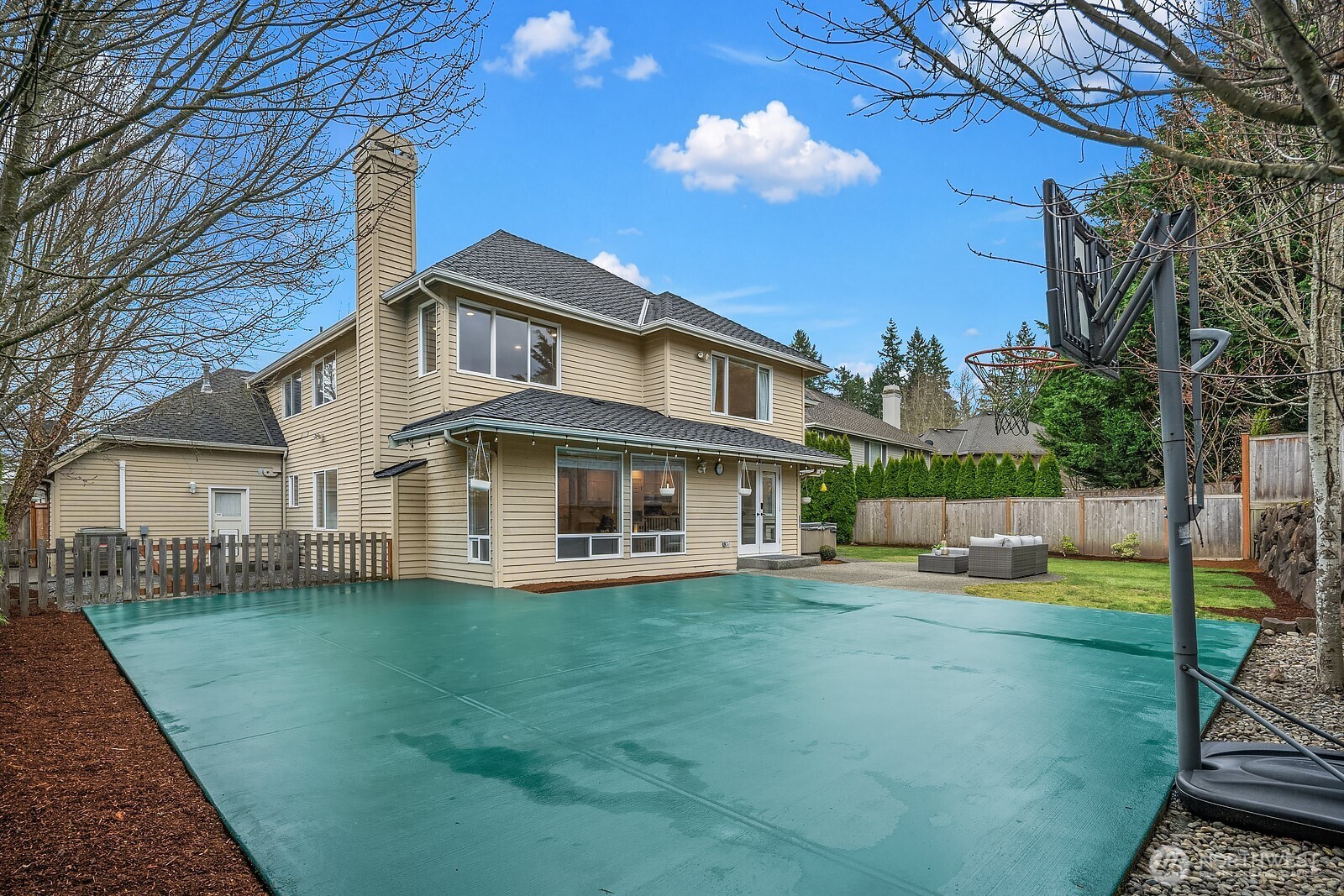 27182 SE 27th Street , Sammamish, WA 98075