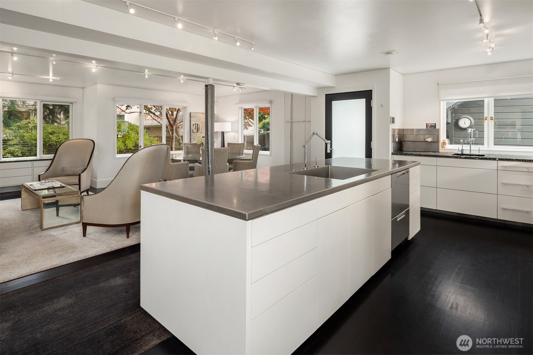 1615 39th Avenue E, Seattle, WA 98112