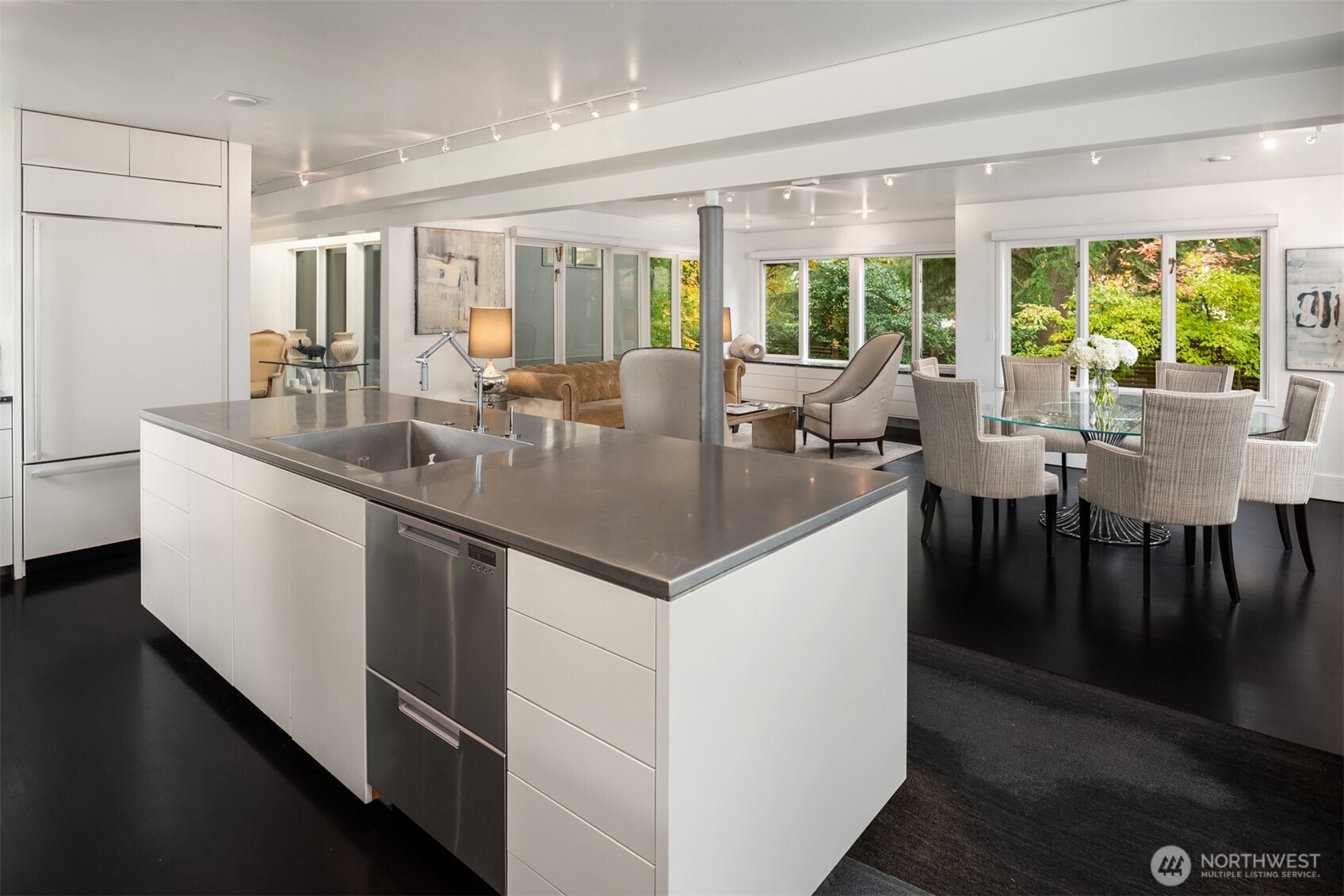 1615 39th Avenue E, Seattle, WA 98112