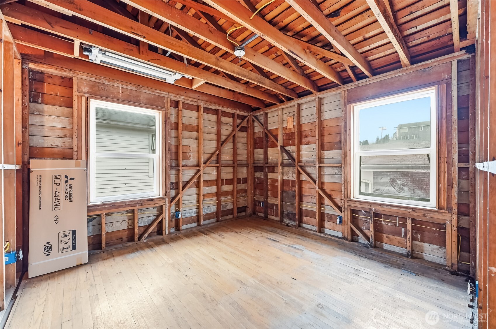 9017 14th Avenue S, Seattle, WA 98108