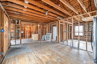 9017 14th Avenue S, Seattle, WA 98108 - Photo 8