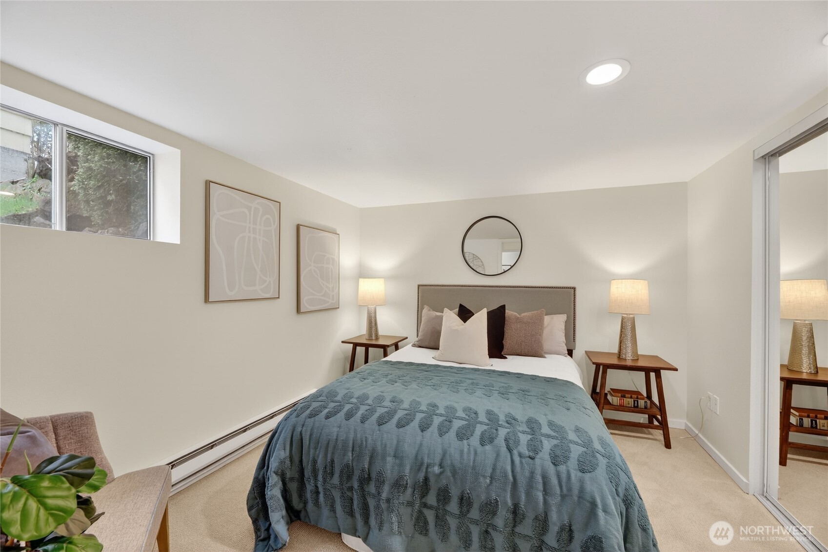 3850 49th Avenue SW, Seattle, WA 98116-3607