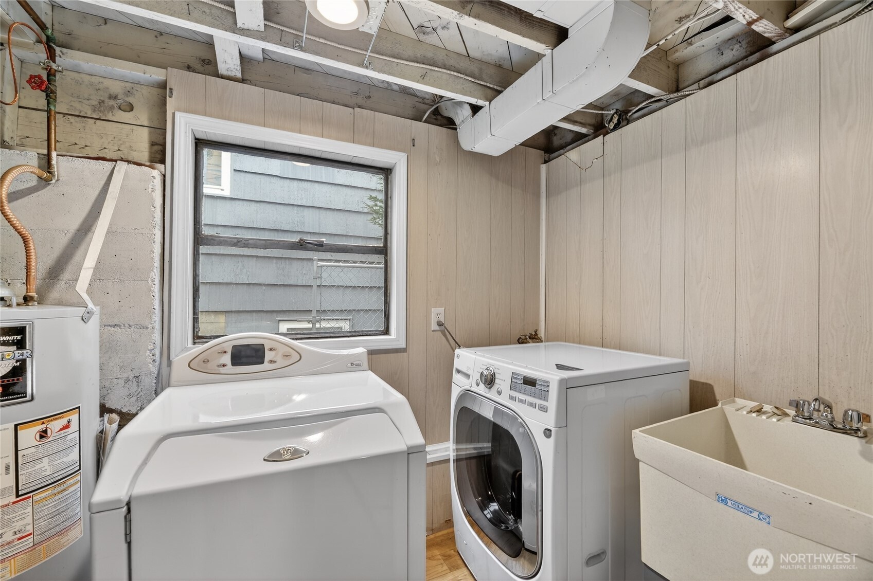 3850 49th Avenue SW, Seattle, WA 98116-3607