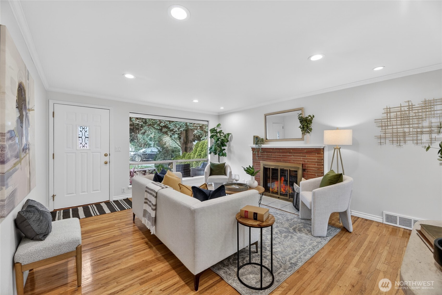 3850 49th Avenue SW, Seattle, WA 98116-3607