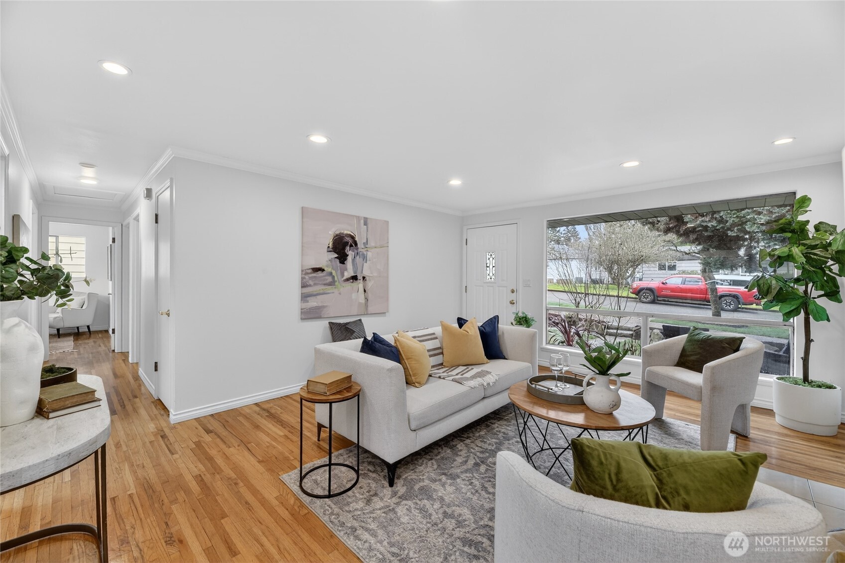 3850 49th Avenue SW, Seattle, WA 98116-3607