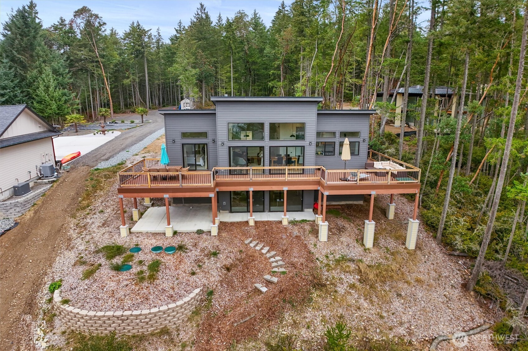 9705 117th Avenue , Anderson Island, WA 98303