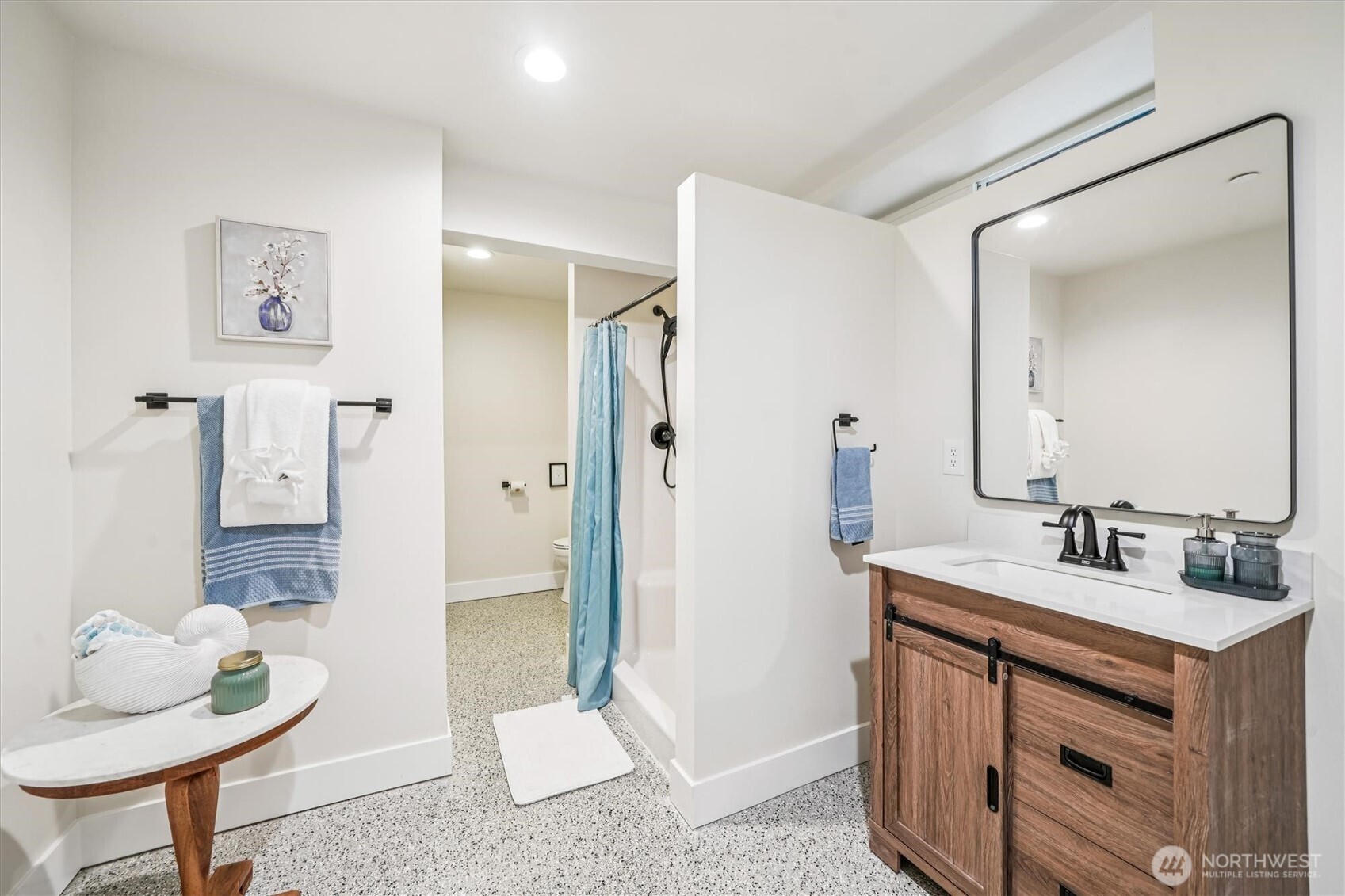 9705 117th Avenue , Anderson Island, WA 98303