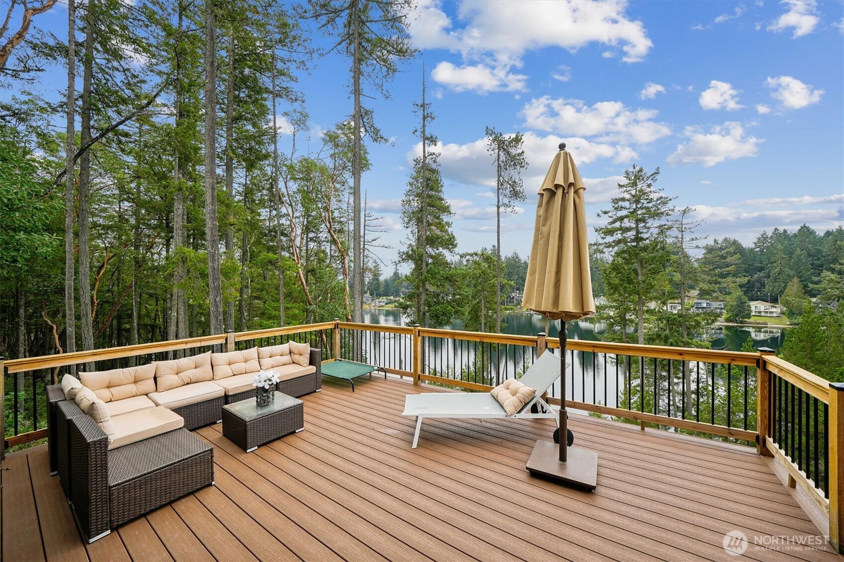 9705 117th Avenue , Anderson Island, WA 98303