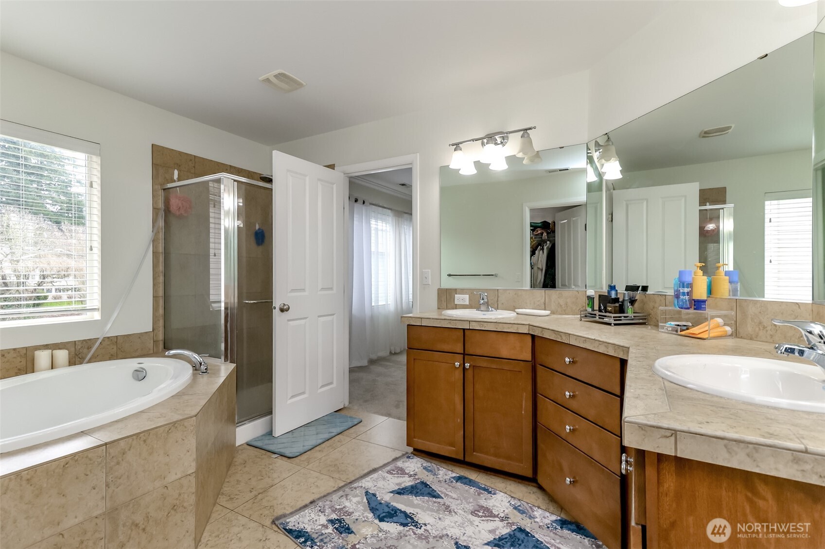 38030 41st Place S, Auburn, WA 98001