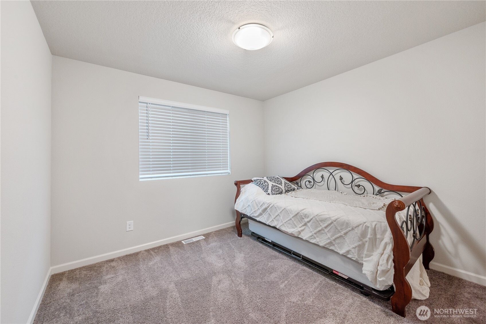 2022 Bethany Street , Longview, WA 98632