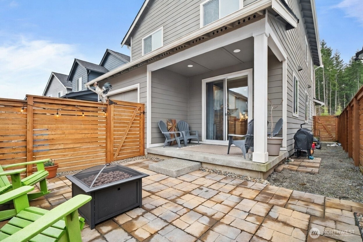 18815 Eagle Ridge Drive E, Bonney Lake, WA 98391