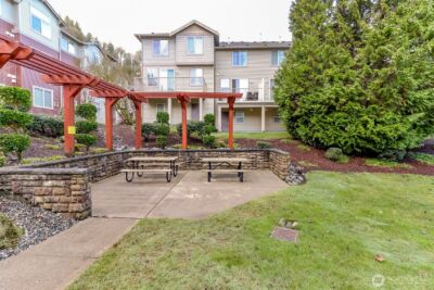 15325 SE 155th Place #I-3, Renton, WA 98058 - Photo 30