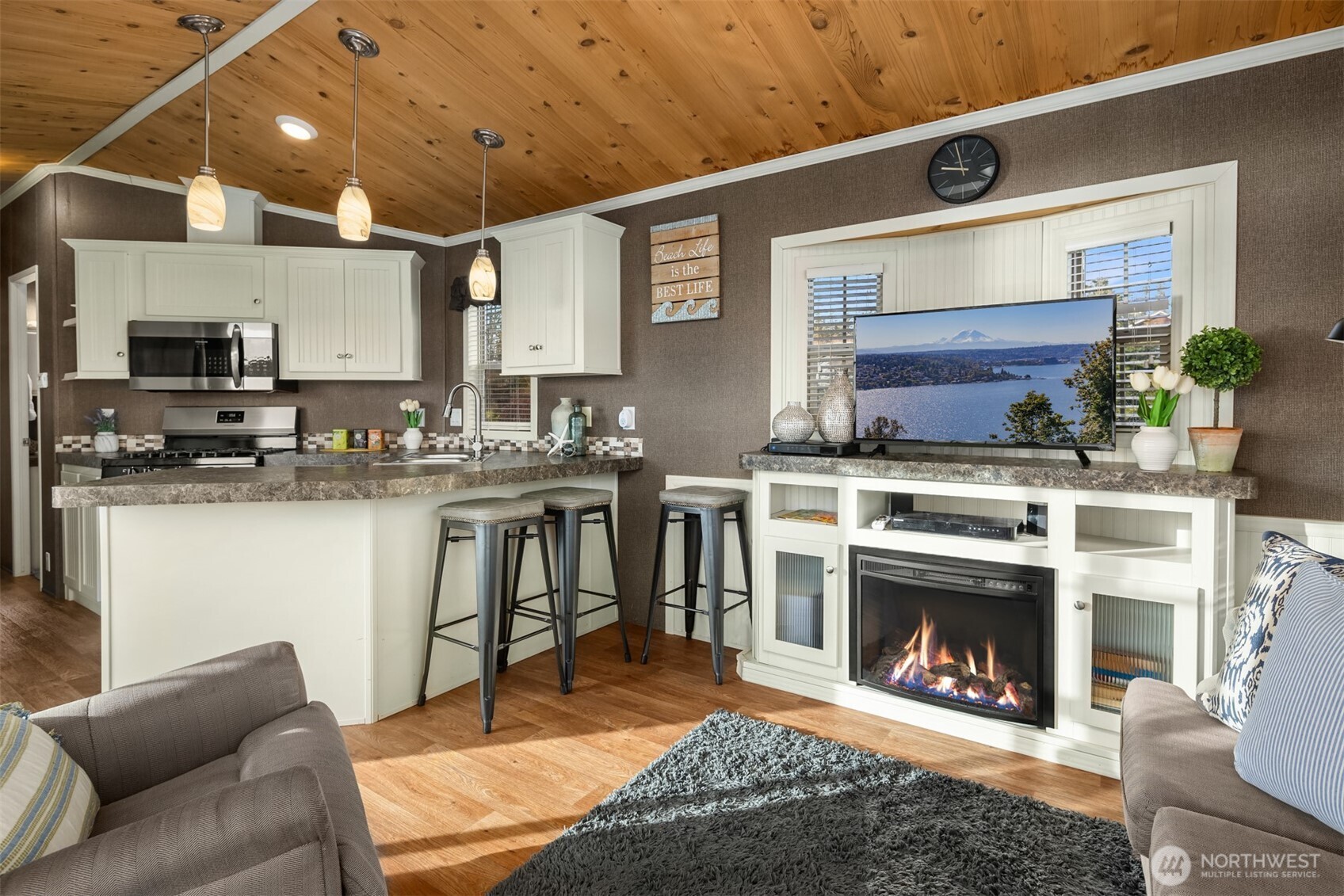 181 Portage Way , Port Hadlock, WA 98339