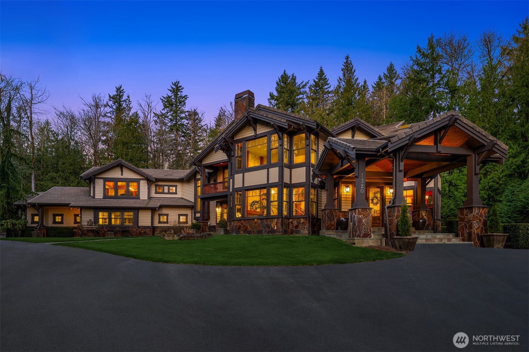 1320 289th Avenue NE, Carnation, WA 98014