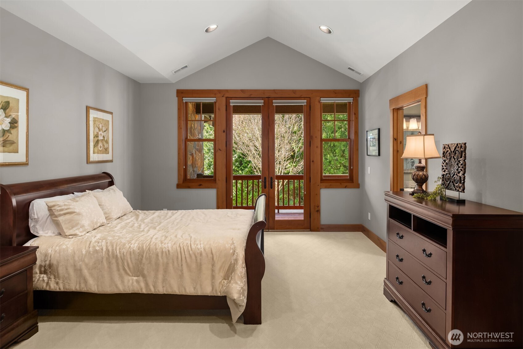 1320 289th Avenue NE, Carnation, WA 98014