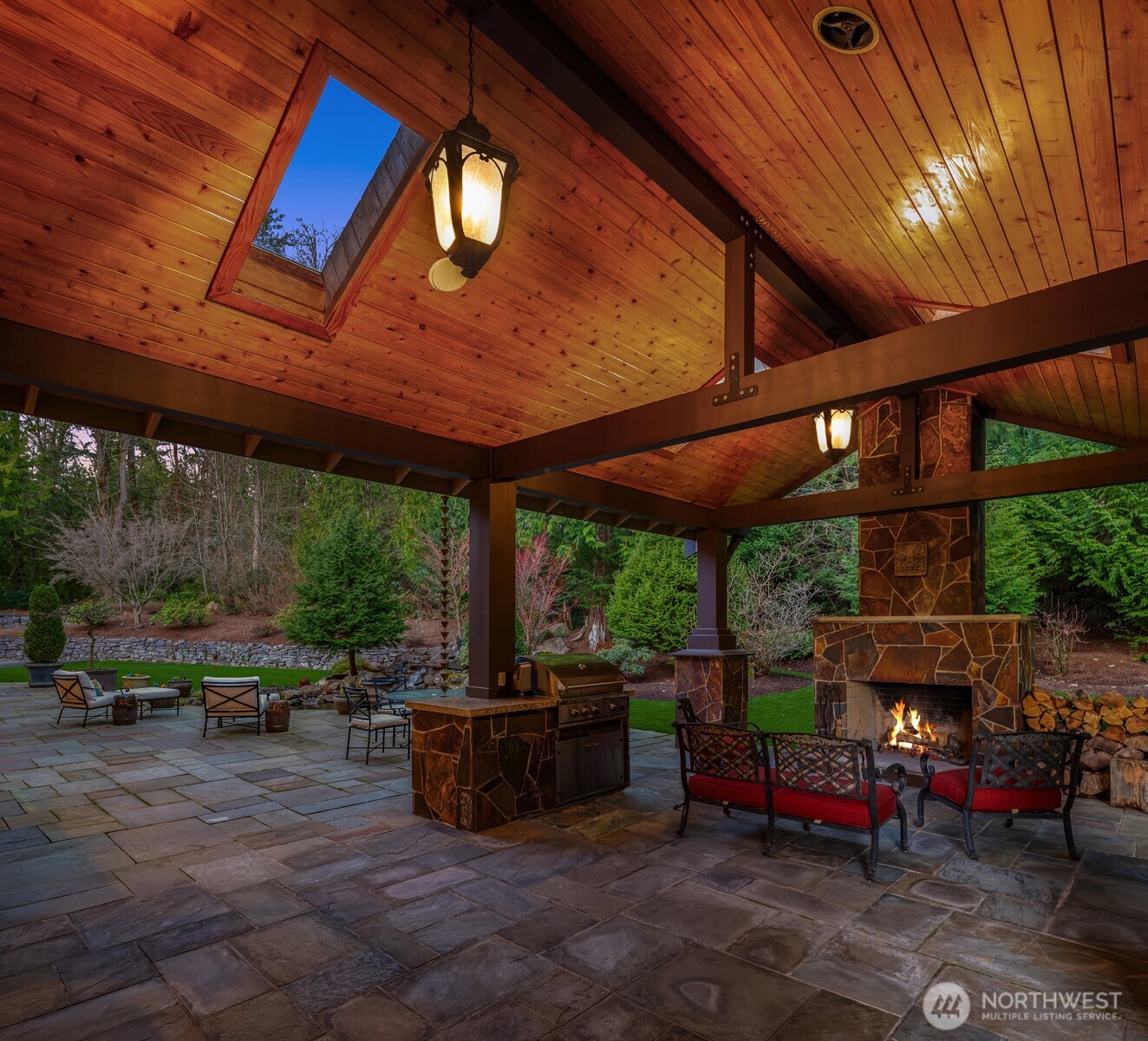 1320 289th Avenue NE, Carnation, WA 98014