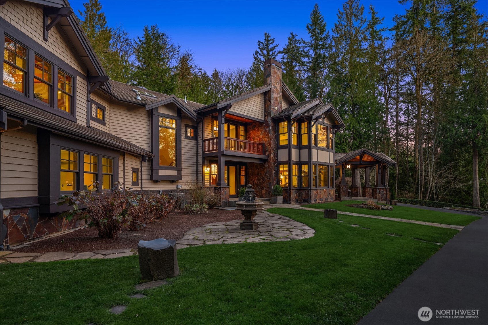 1320 289th Avenue NE, Carnation, WA 98014