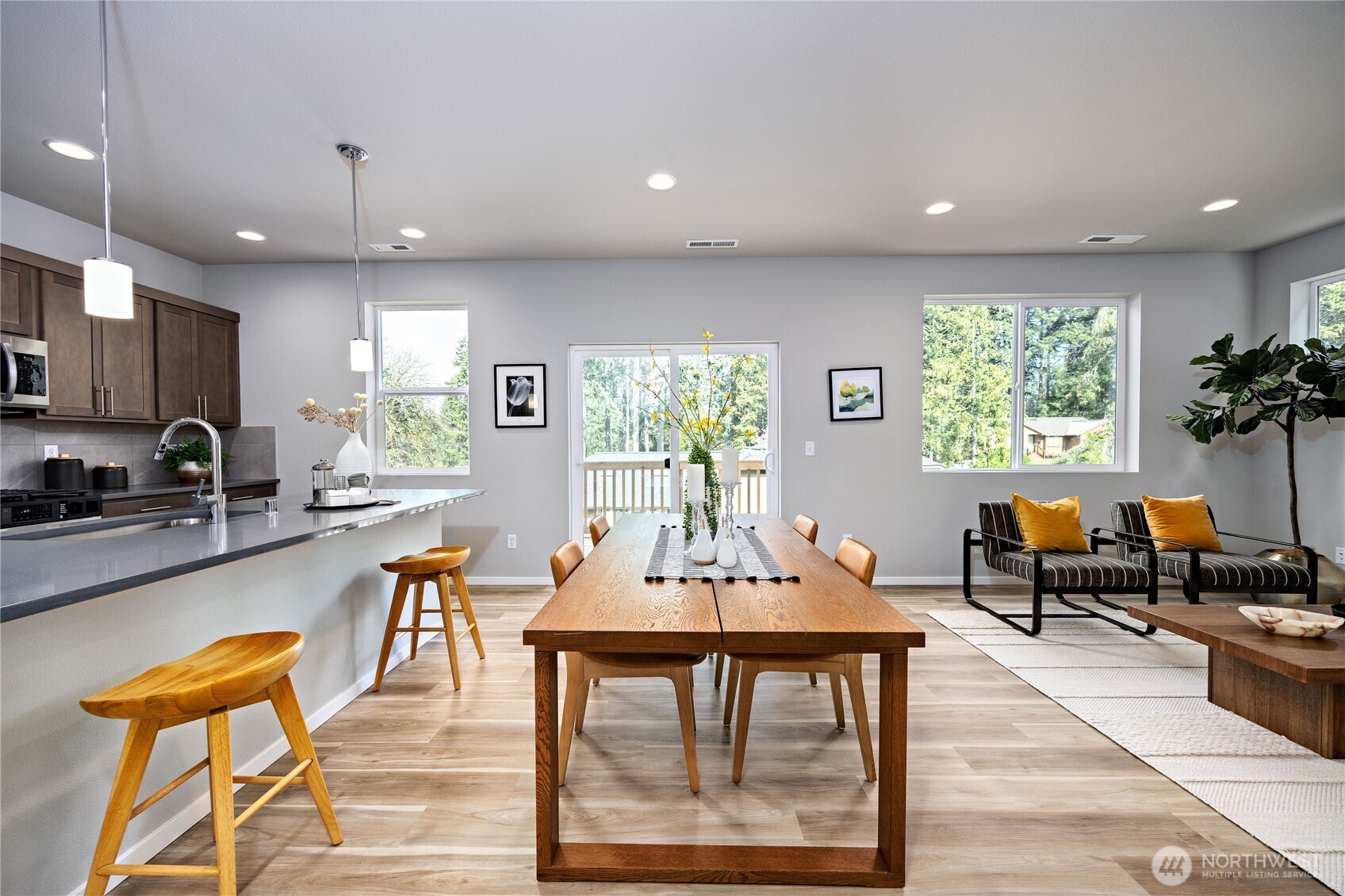 292 NE Shadowhawk Lane , Bremerton, WA 98311