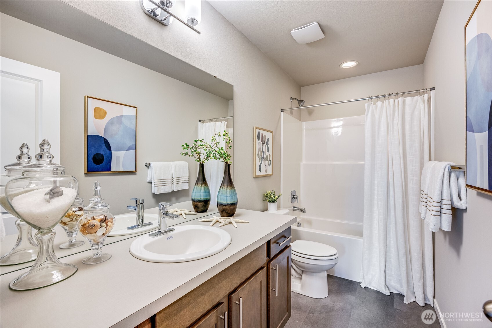 292 NE Shadowhawk Lane , Bremerton, WA 98311