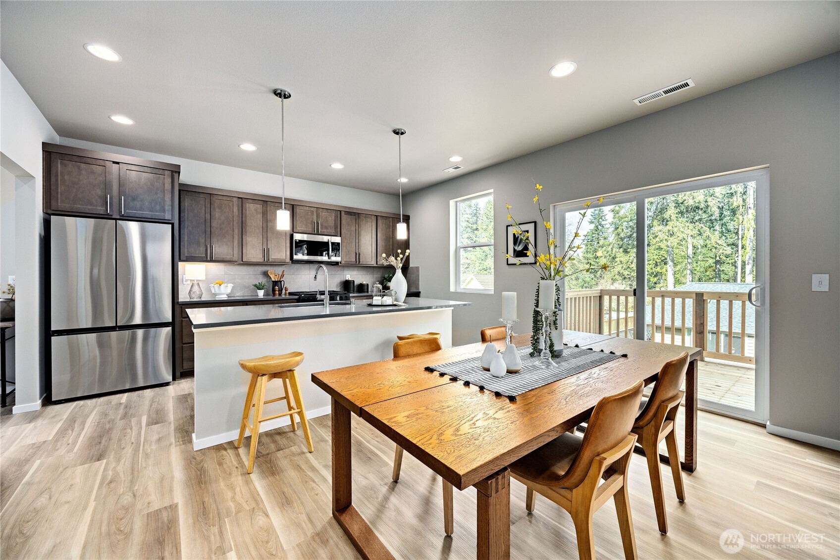 252 NE Shadowhawk Lane , Bremerton, WA 98311