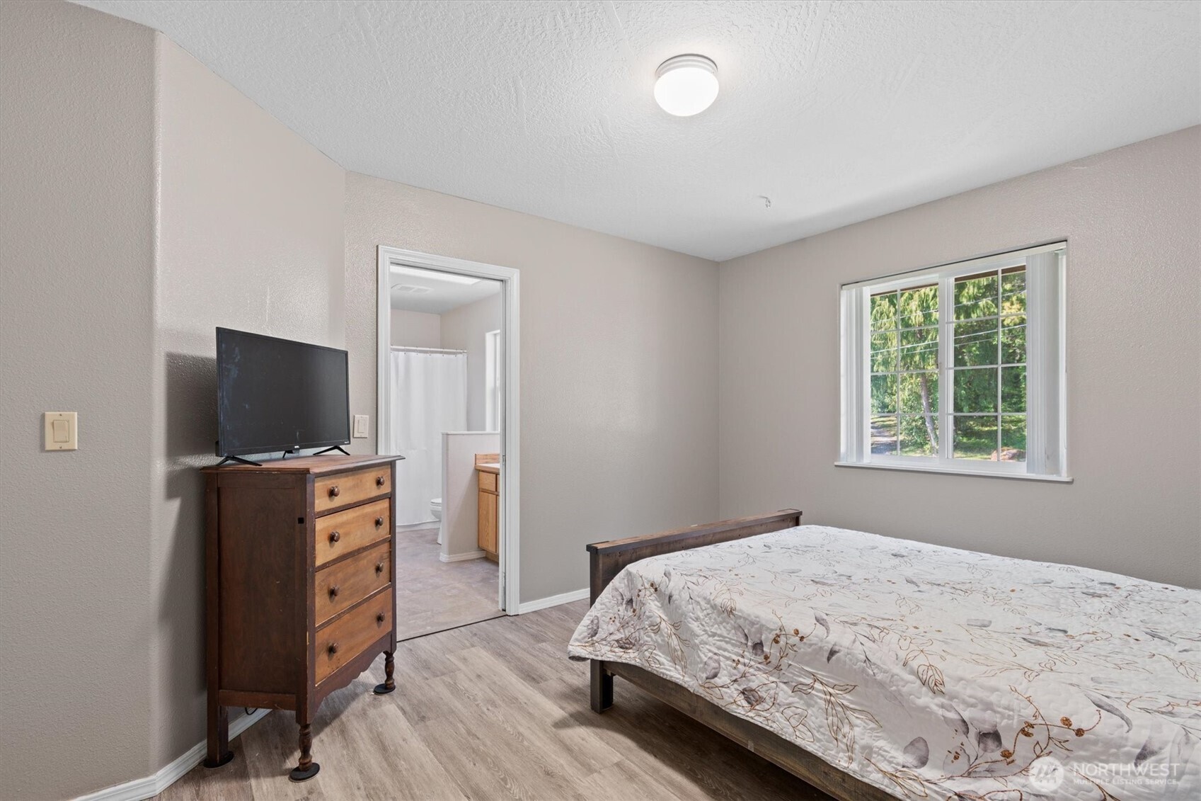 132 Lone Oak Road , Longview, WA 98632