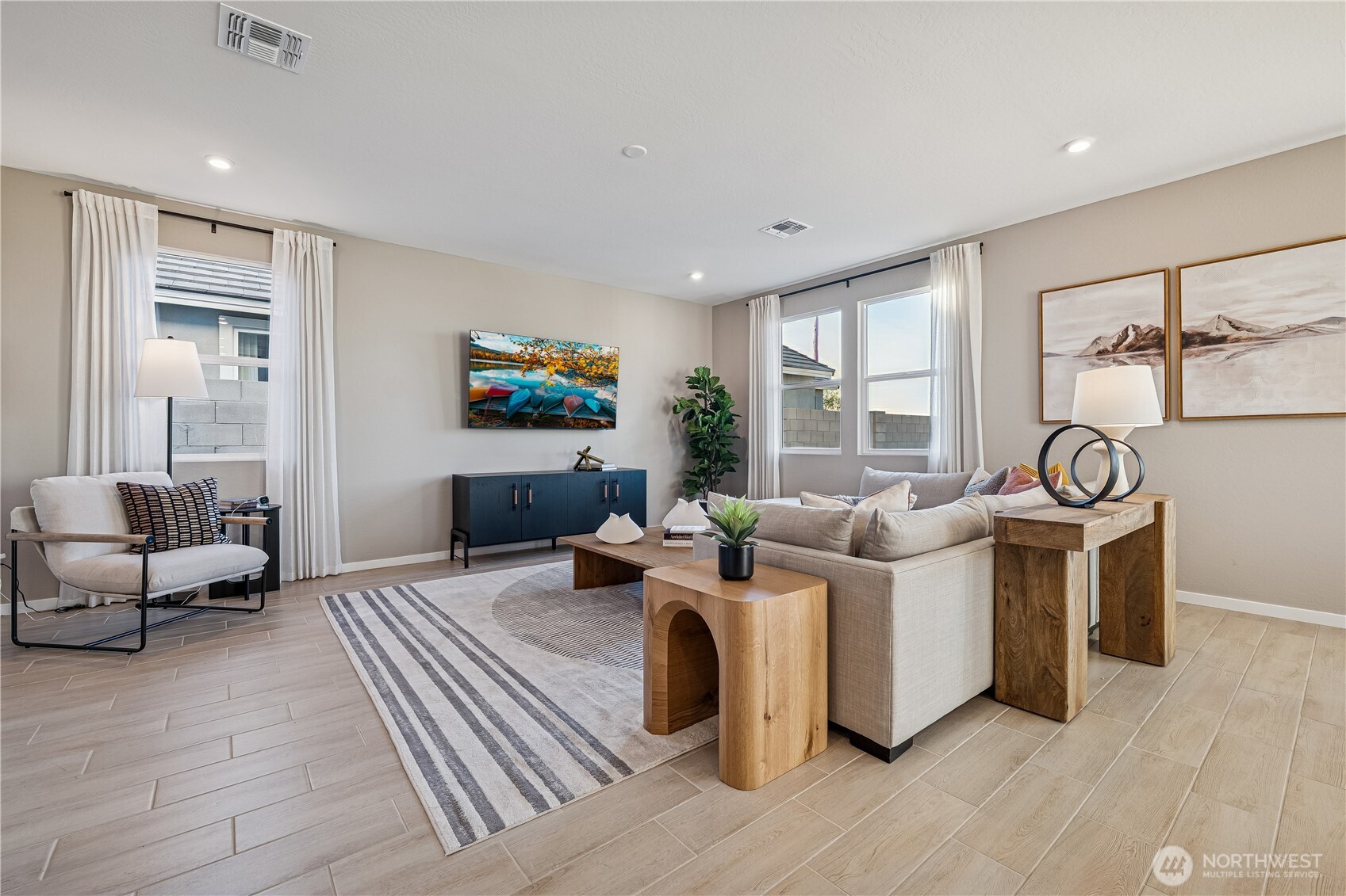 9816 Ferns Loop SE, Yelm, WA 98597