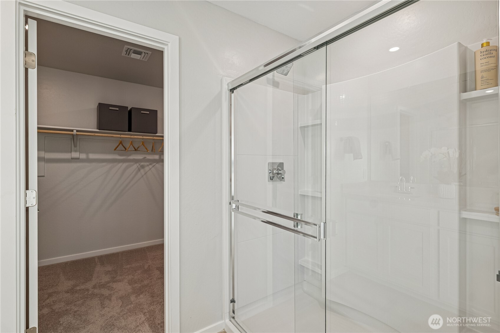 9816 Ferns Loop SE, Yelm, WA 98597