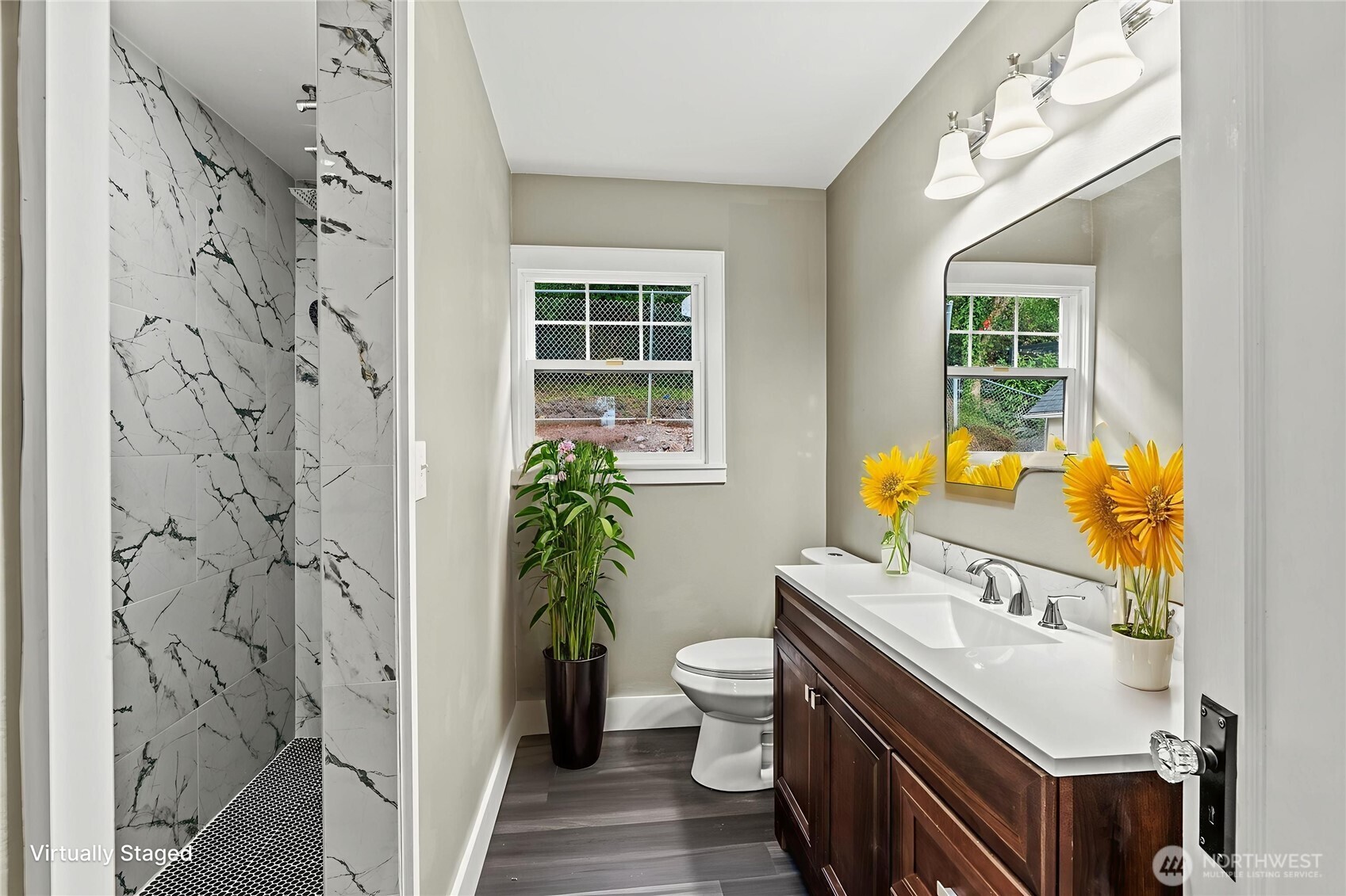 1024 SE Adams Avenue , Chehalis, WA 98532