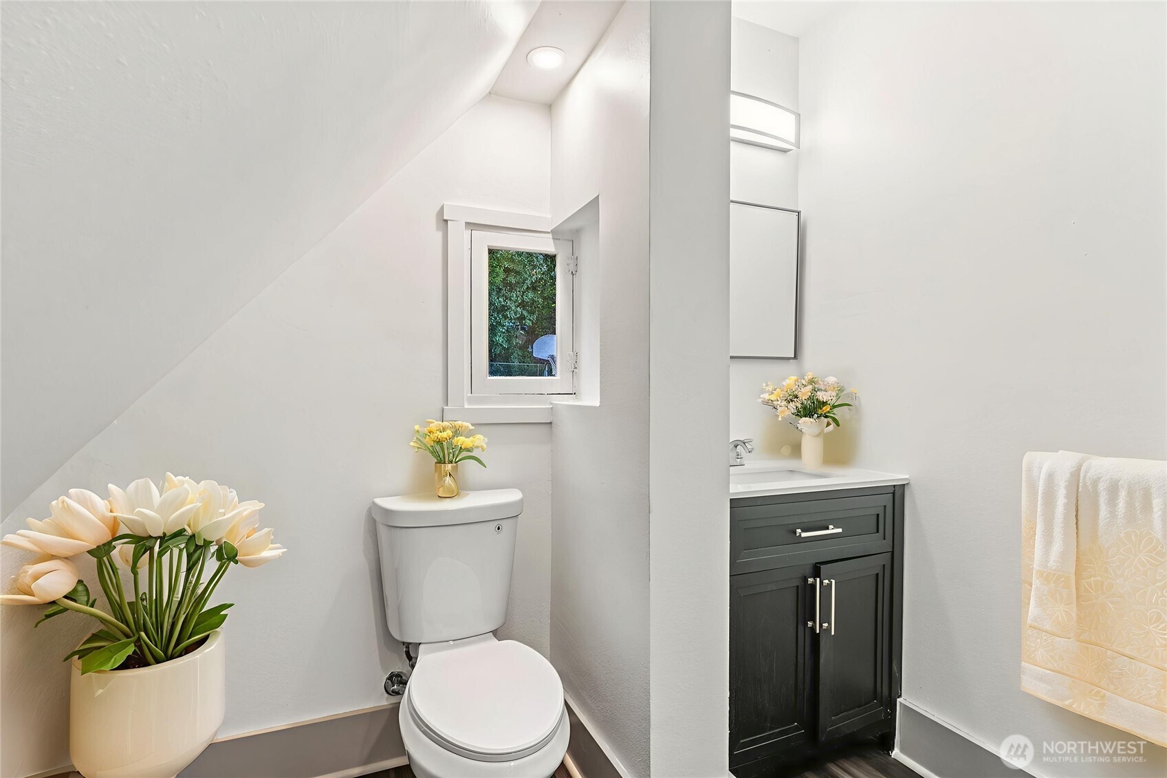 1024 SE Adams Avenue , Chehalis, WA 98532