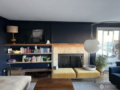 617 W Mercer Place #401, Seattle, WA 98119 - Photo 6