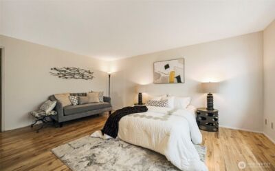 617 W Mercer Place #401, Seattle, WA 98119 - Photo 8