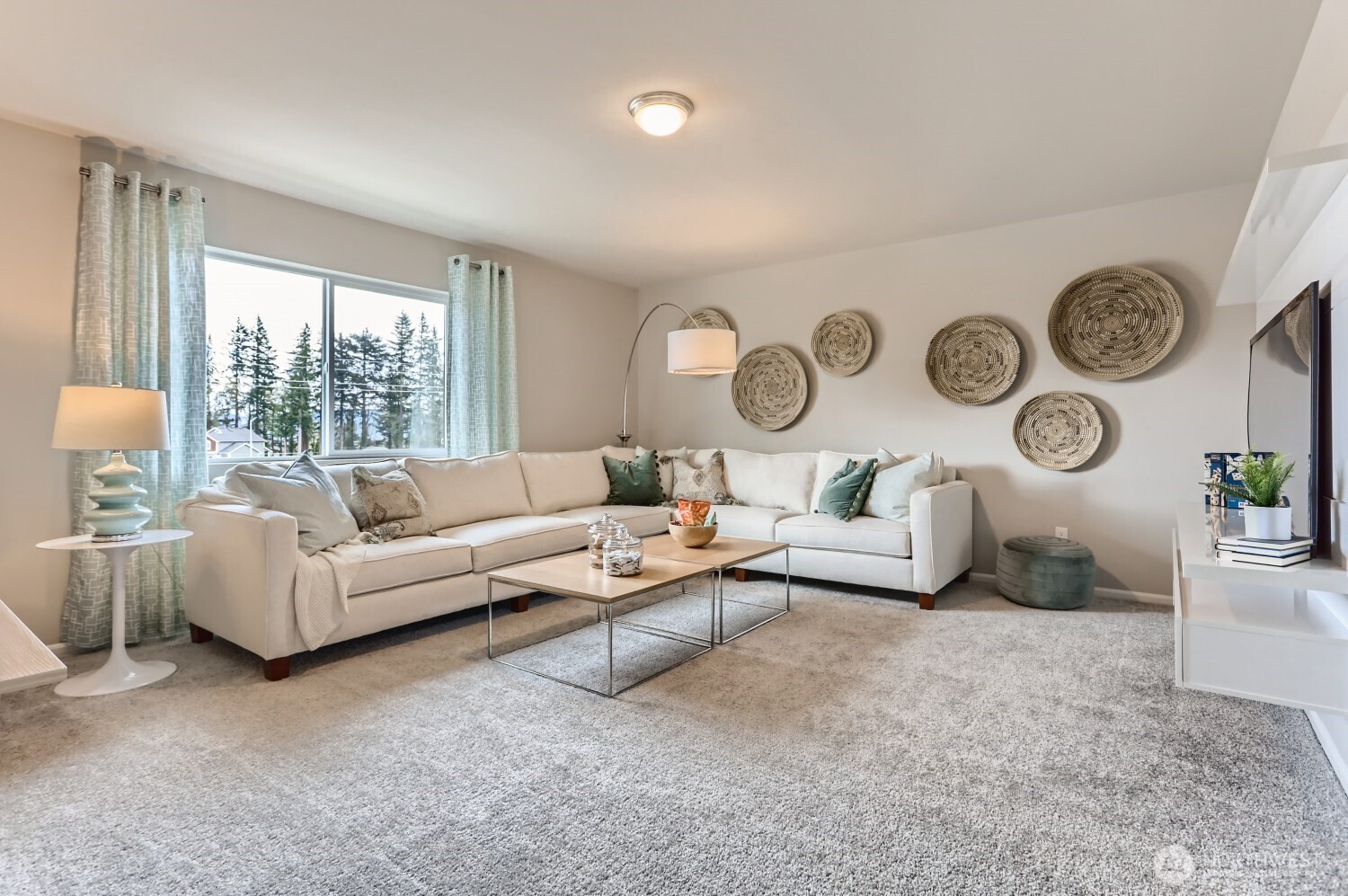 9822 Ferns Loop SE, Yelm, WA 98597