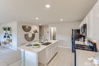 9822 Ferns Loop SE, Yelm, WA 98597 - Photo 10