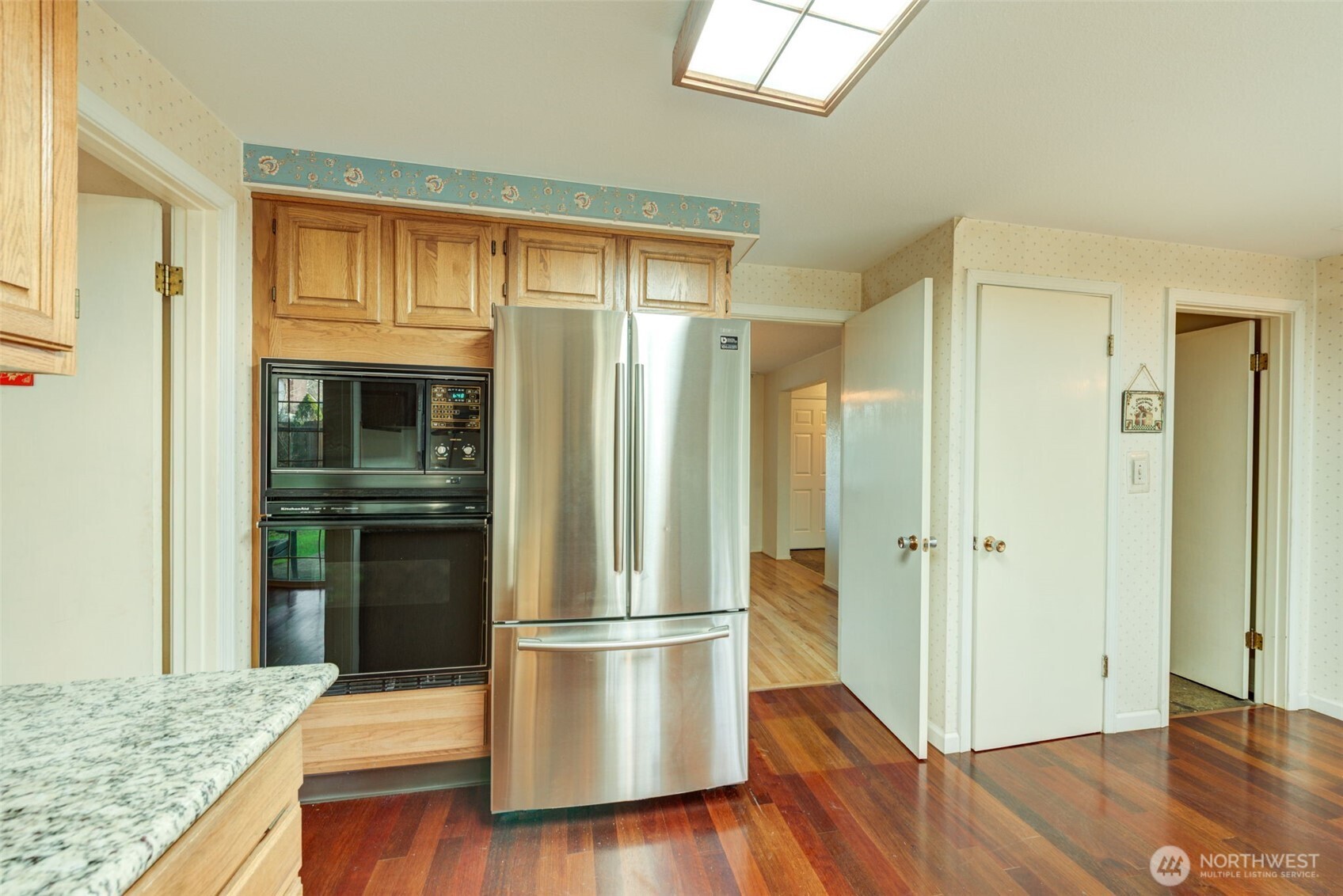 12201 SE 65th Place , Bellevue, WA 98006-4413