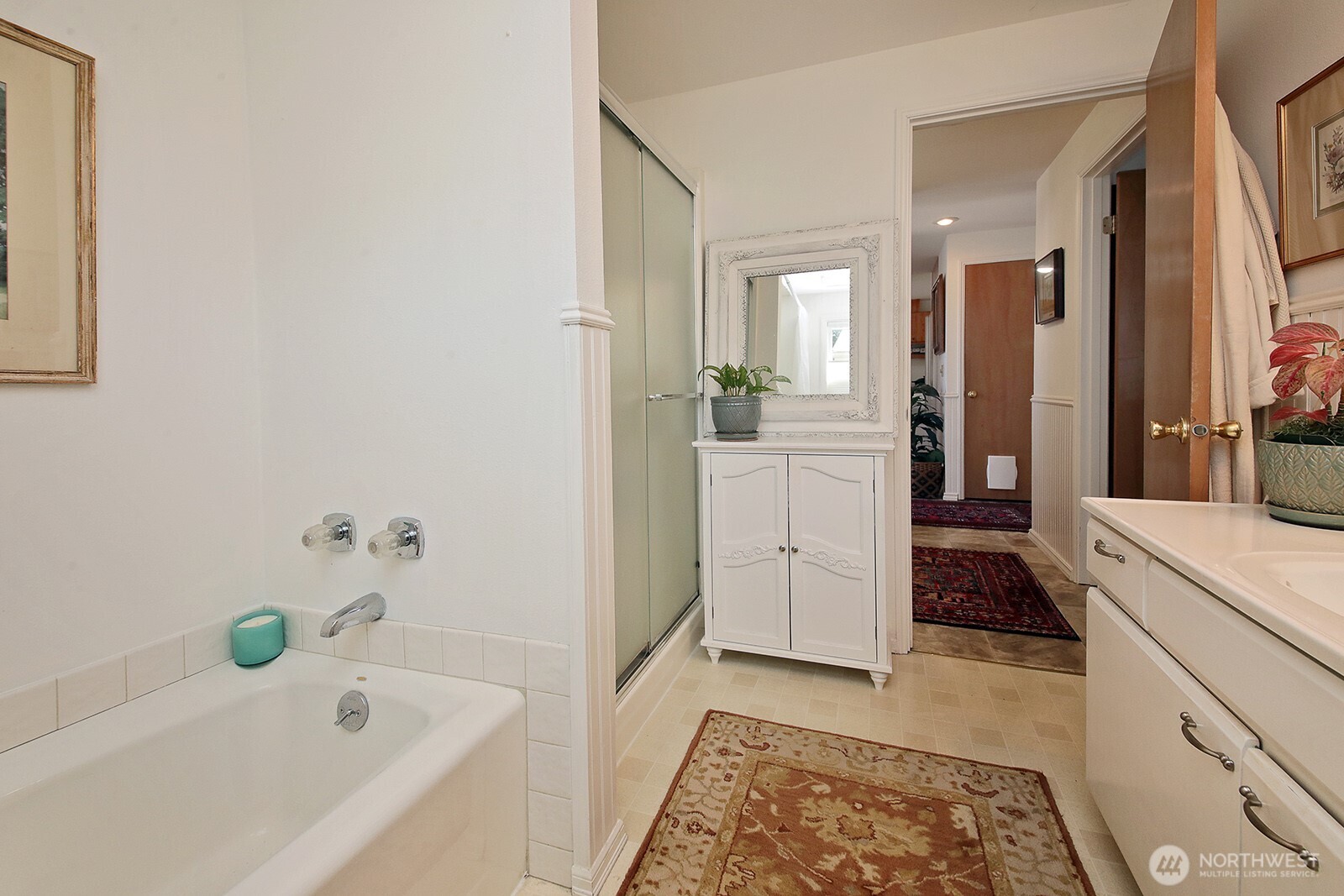 424 Island View Lane , Langley, WA 98260