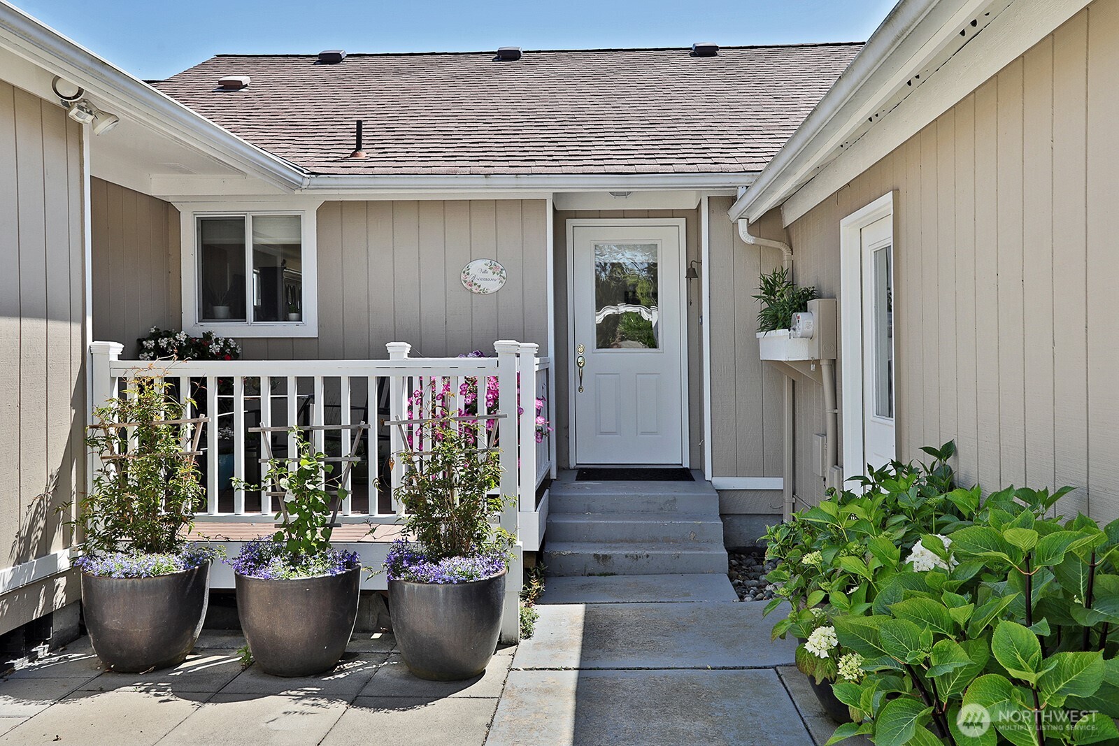 424 Island View Lane , Langley, WA 98260