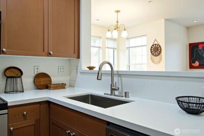 1855 Trossachs Boulevard SE #205, Sammamish, WA 98075-8072 - Photo 10