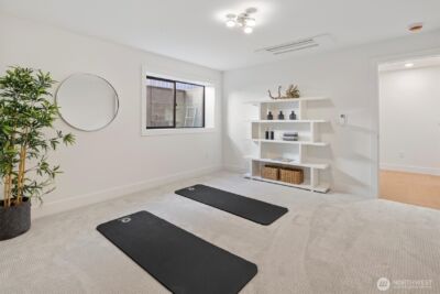 2515 35th Avenue W, Seattle, WA 98199 - Photo 16